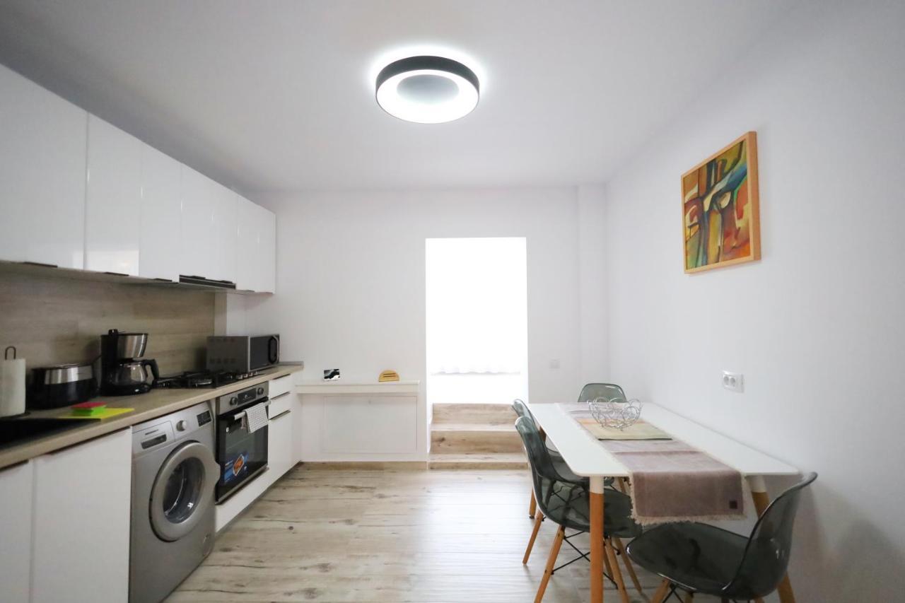 Apartament Patrick Gura Humorului Exterior photo